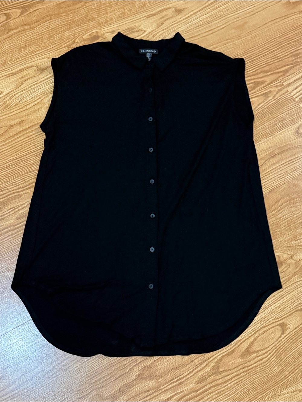 Eileen Fisher Black Sleeveless Button-Front Blouse